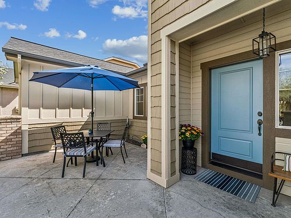 4th image of 2649 E Piccadilly Ln
