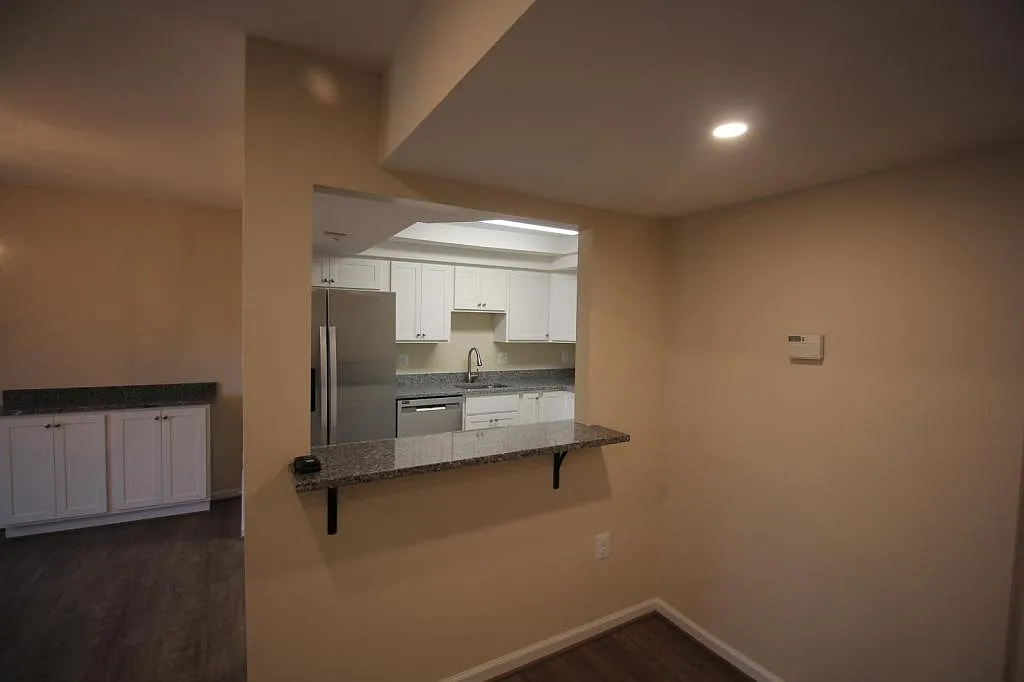 48 Monarch Drive — Photo 4