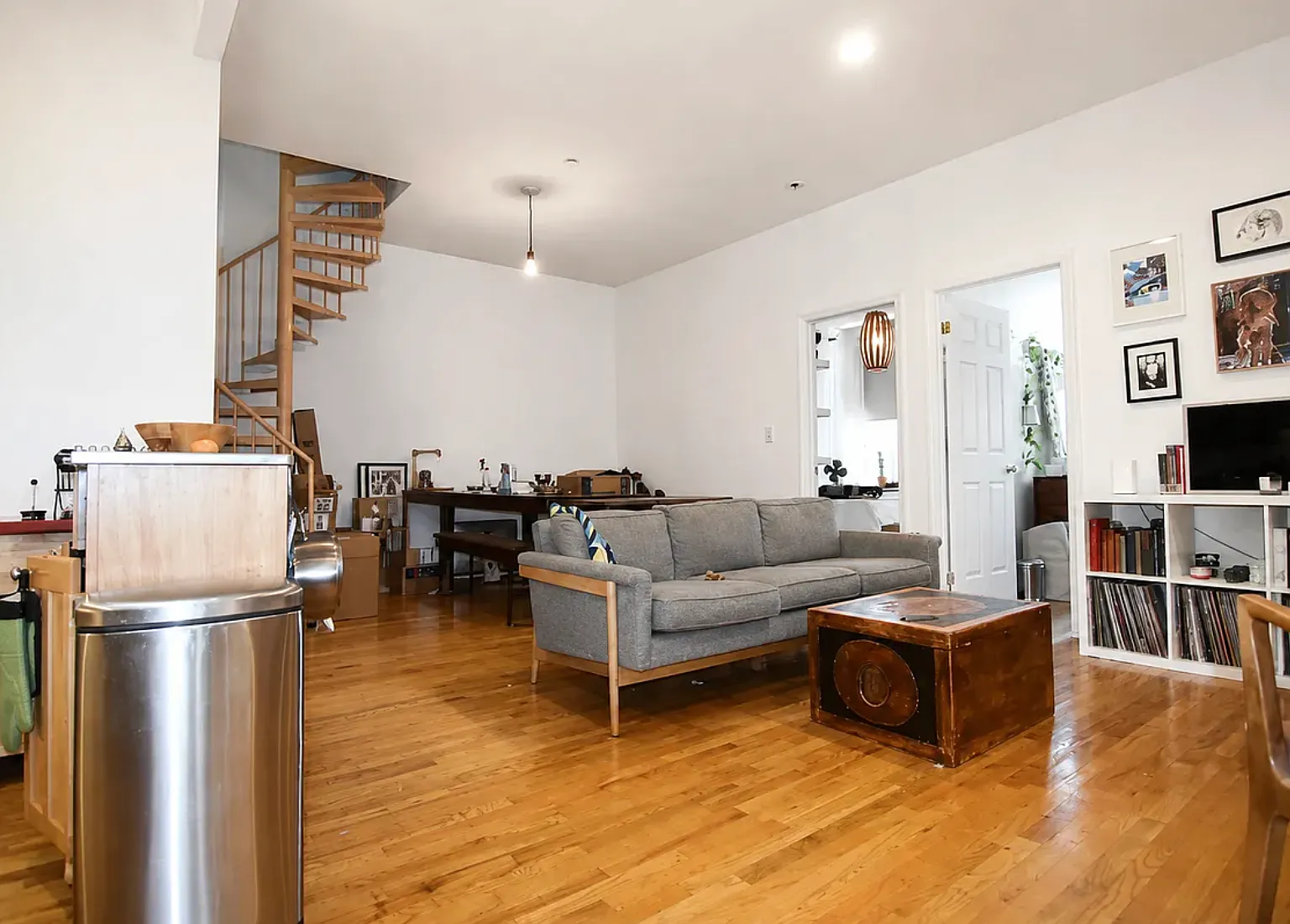 82 Devoe Street — Photo 2
