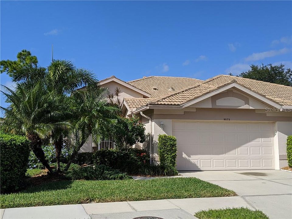 1st image of 9573 Forest Hills Cir
