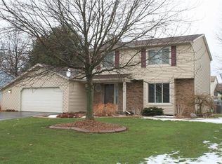 139 Guinevere Dr, Rochester, NY 14626