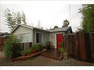 1st image of 241 32nd Ave
