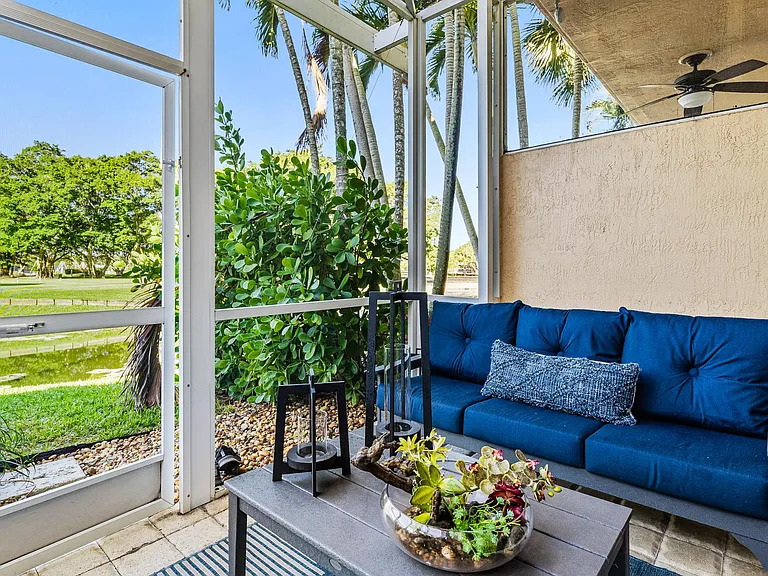 Resort Ln — Photo 24