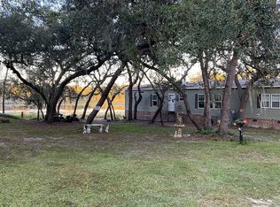 110 Gem Lake Dr, Crescent City, FL 32112