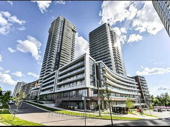 32 Forest Manor Rd, Toronto, ON
