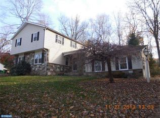 71 Oak Dr, Doylestown, PA