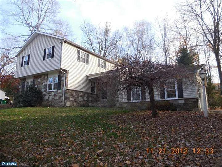 71 Oak Dr photo 1