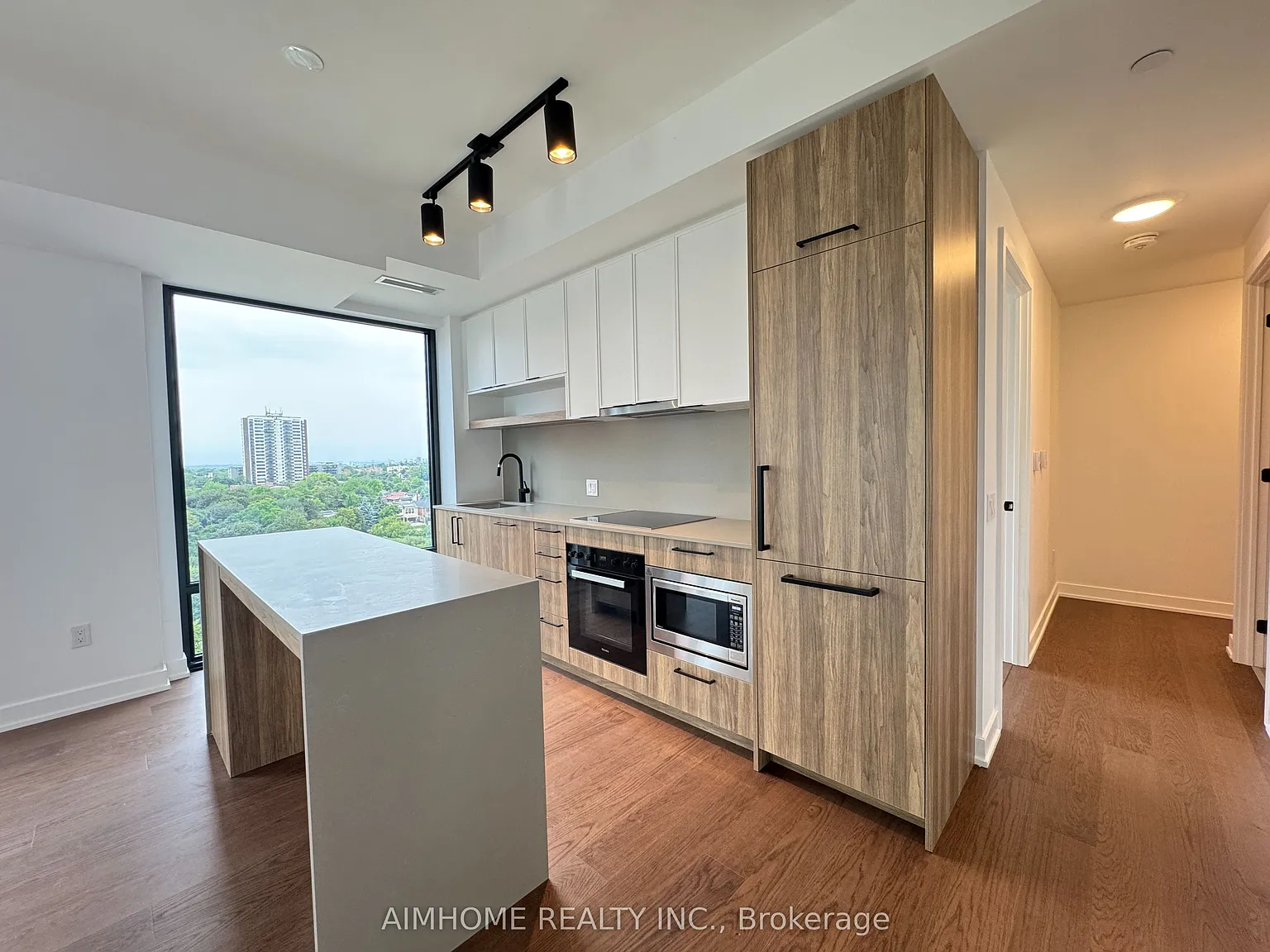 2 bed, $3,500 — Photo 3