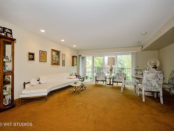 3rd image of 4838 Howard St APT 204