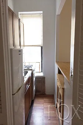 Rented by Fox Residential Group | media 25