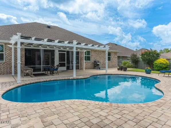 200 Sweet Tea Ln, Freeport, FL 32439