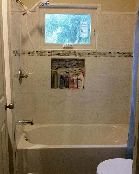 2nd image of 720 Huntington St #1