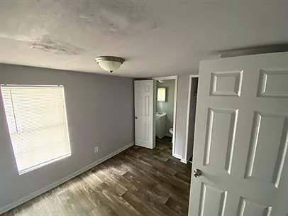 30 Winston Way — Photo 6