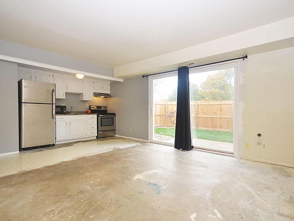 5th image of 3599 Kenbrooke Ct #89