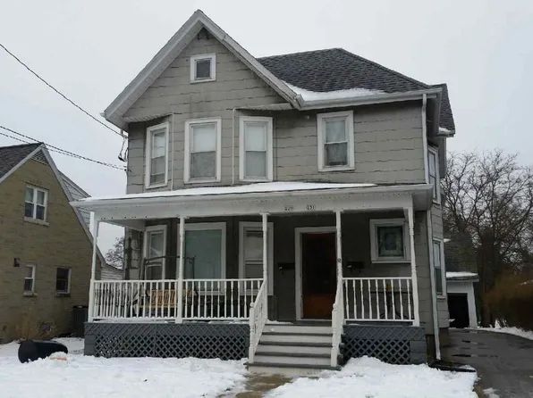 229 W Rossman St, Hartford, WI 53027