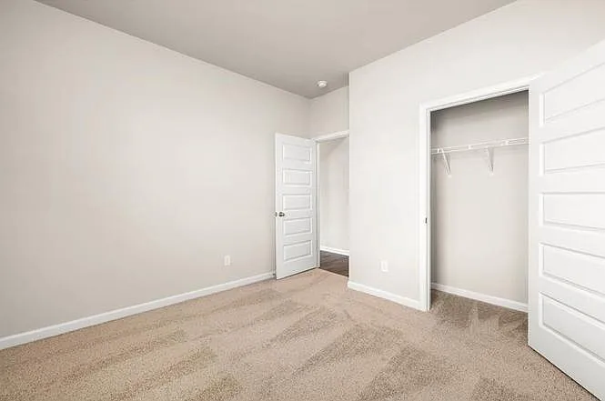 458 Furlough Dr — Photo 5