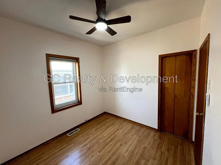 4447 N Melvina Ave #1 — Photo 11