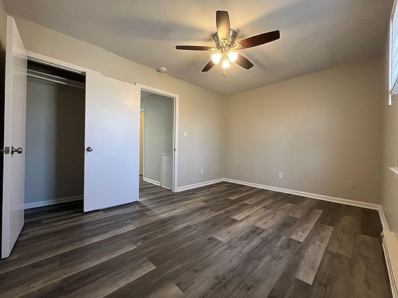 3rd image of 1517 Lexington Ave SW APT 5