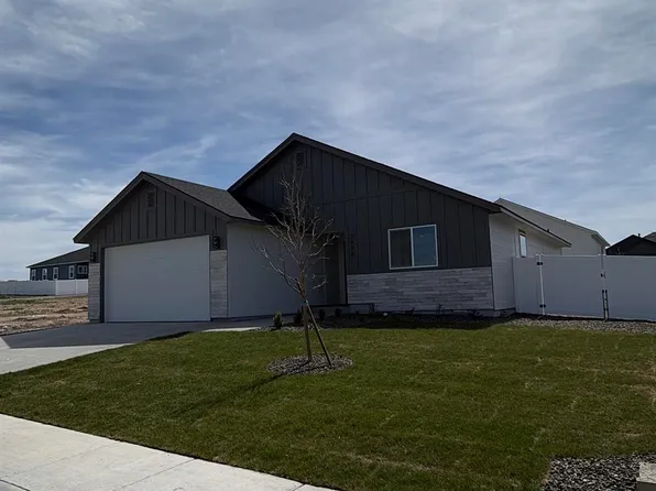 2800 Driftwood Dr, Payette, ID 83661