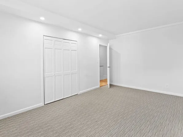 1450 Palisade Avenue image 14 of 16