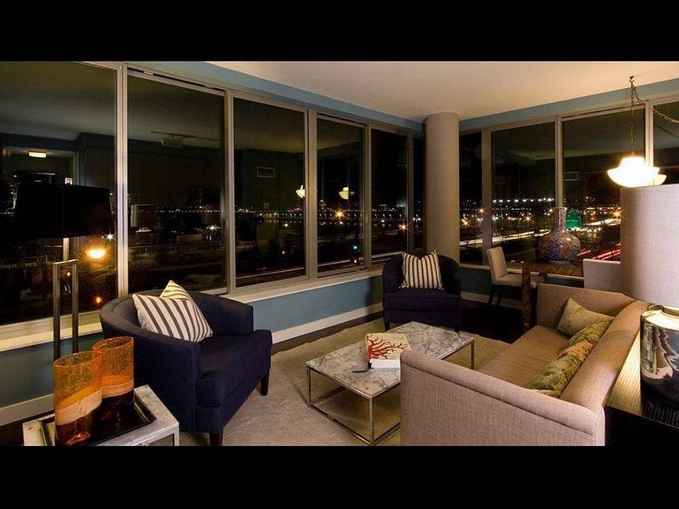 1st image of 34 Desbrosses St APT 405