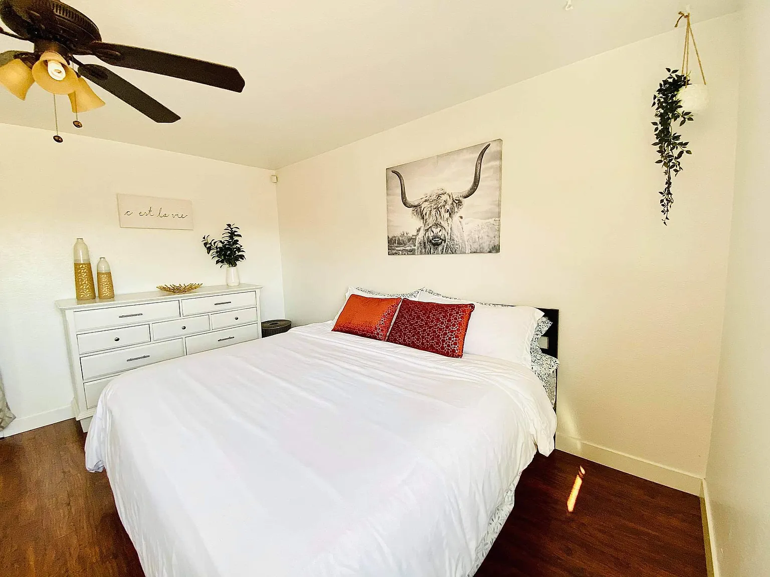4 bed, 1826 sqft, $900 — Photo 4
