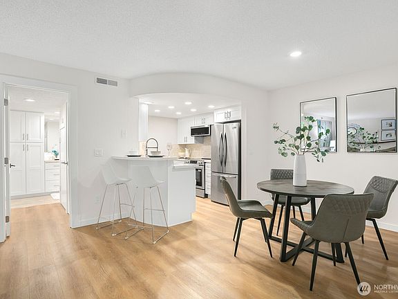 3rd image of 11510 NE 128th Street #2