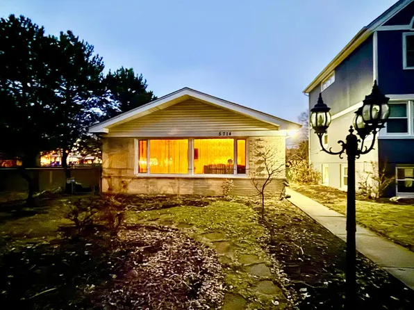 5714 Crain St, Morton Grove, IL 60053