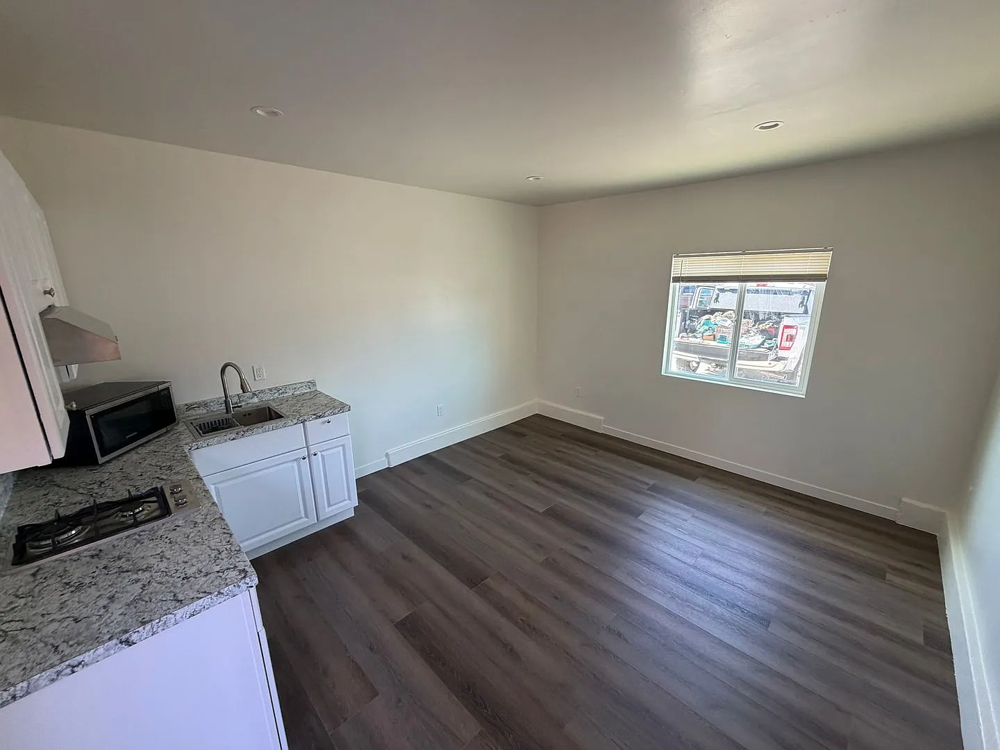 4813 Almaguer Avenue #B — Photo 1