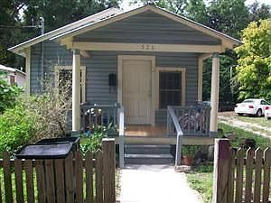 2nd image of 521 NW 6th Pl
