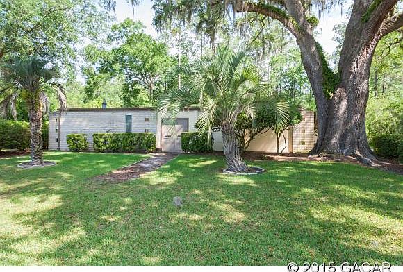 1st image of 4004 NW 13th Pl