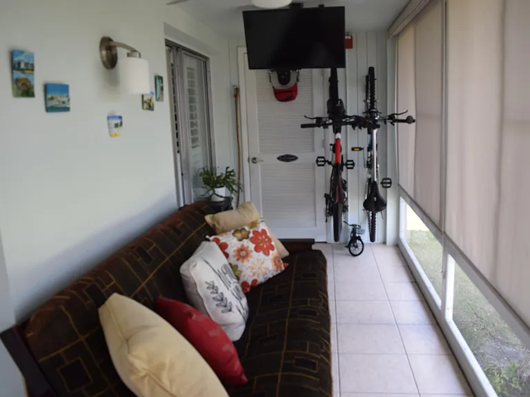 1 Lake Vista Trl #201 — Photo 20