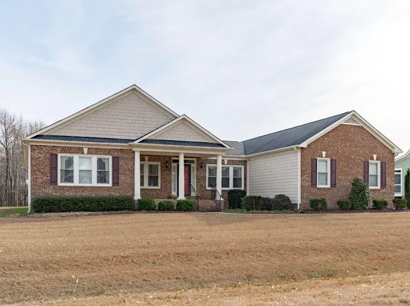 1421 Hopson Downs Ct, Holly Springs, NC 27540