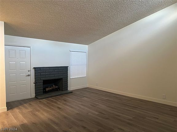 4th image of 762 Heritage Vista Ave