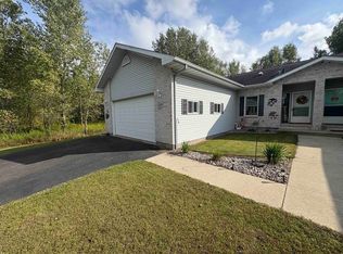 228 Willow Wood, Shawano, WI 54166