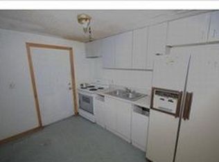 5225 Mitchell St, Naples, FL 34113