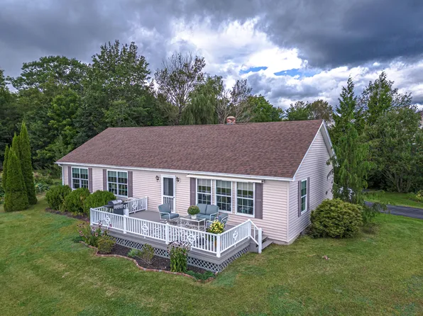 63 Bobolink Lane, Thomaston, ME 04861