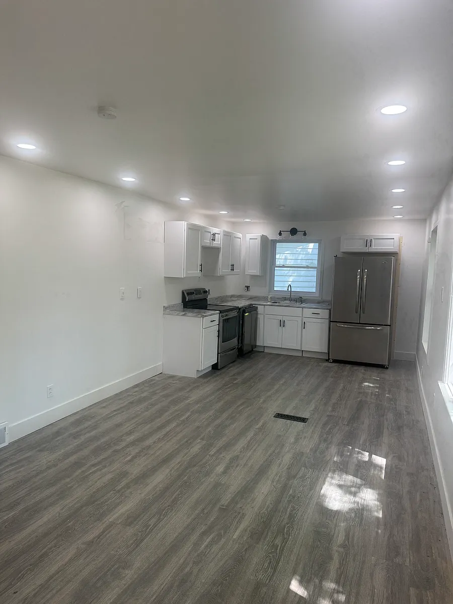 Building Photo - 7843 Emery Cir #2