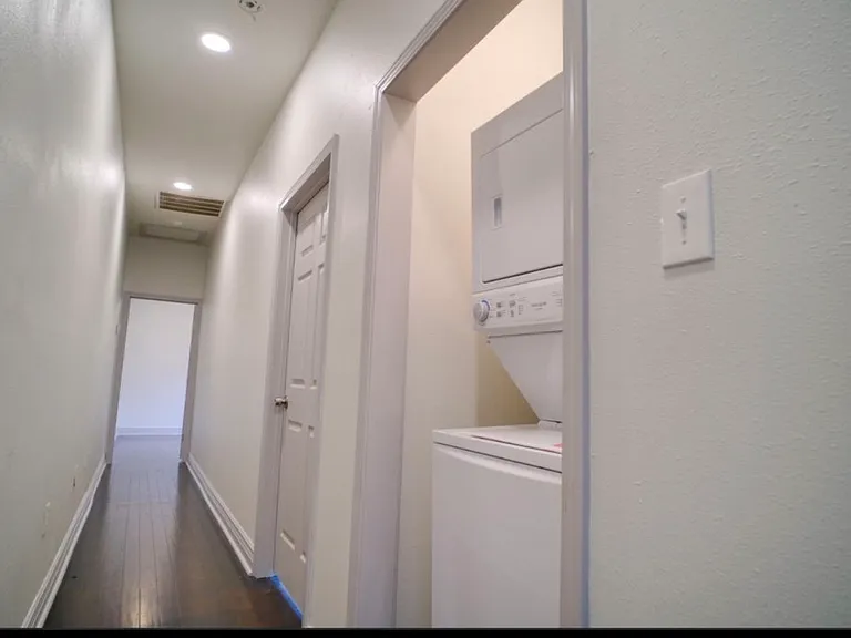 4422 General Pershing St — Photo 7