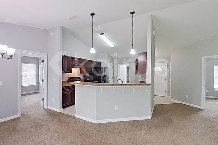 5623 NW 55th Ave — Photo 7