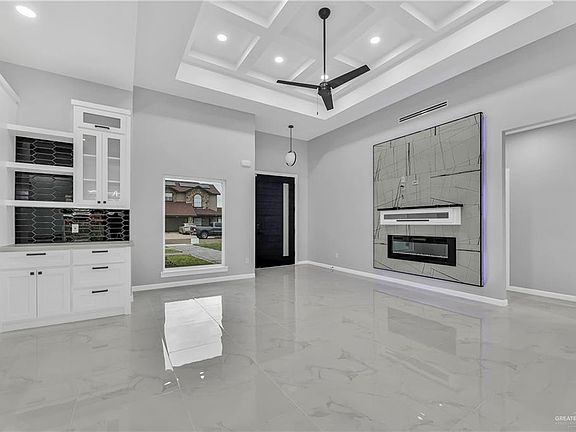 3rd image of 1406 Calle Espana