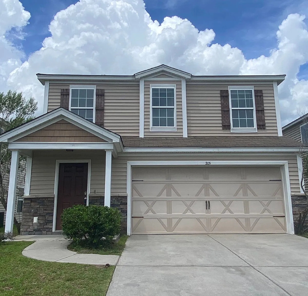 3 bed, 2.0 bath, 1520 sqft, $1,800 — Photo 1