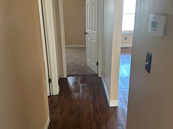 5th image of 6040 Green Knolls Dr