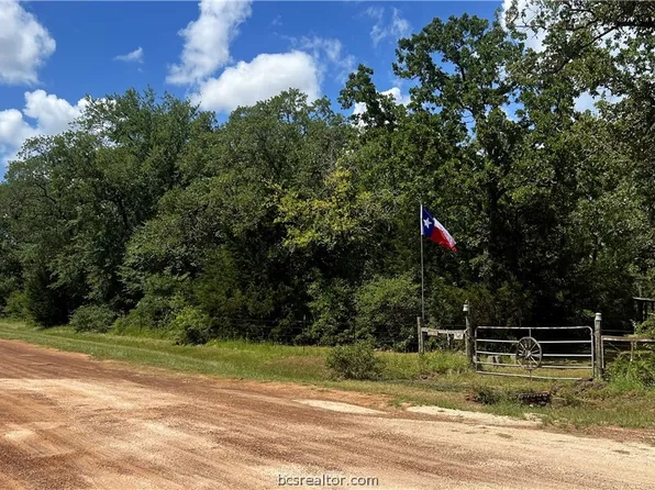 13213 Tyler Ln, Franklin, TX 77856