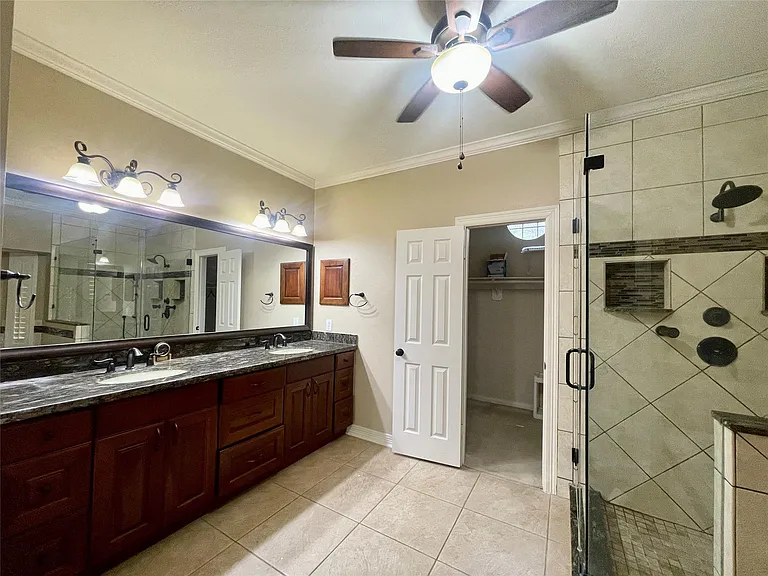 23203 Fall Wind Ct — Photo 14