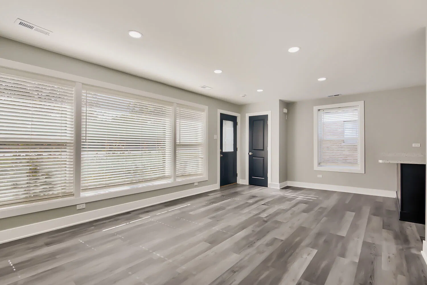 2 bed, 1000 sqft, $2,900 — Photo 4
