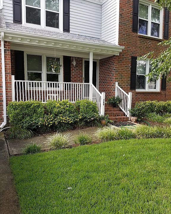 1st image of 789 Chippendale Dr