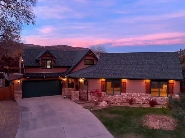 202 Rockledge Ct, Manitou Springs, CO 80829