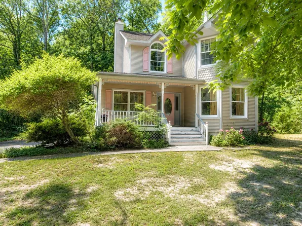 48 Secluded Ln, Rio Grande, NJ 08242