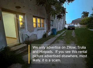 321 21st Ave #2, Ottawa, IL 61350